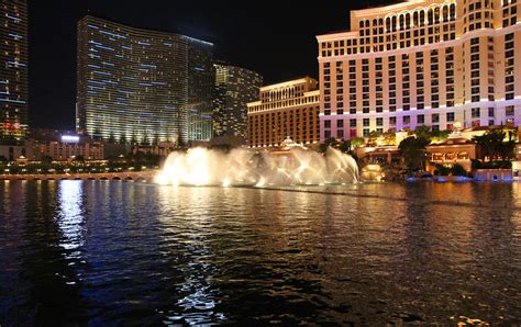 fountain startup.